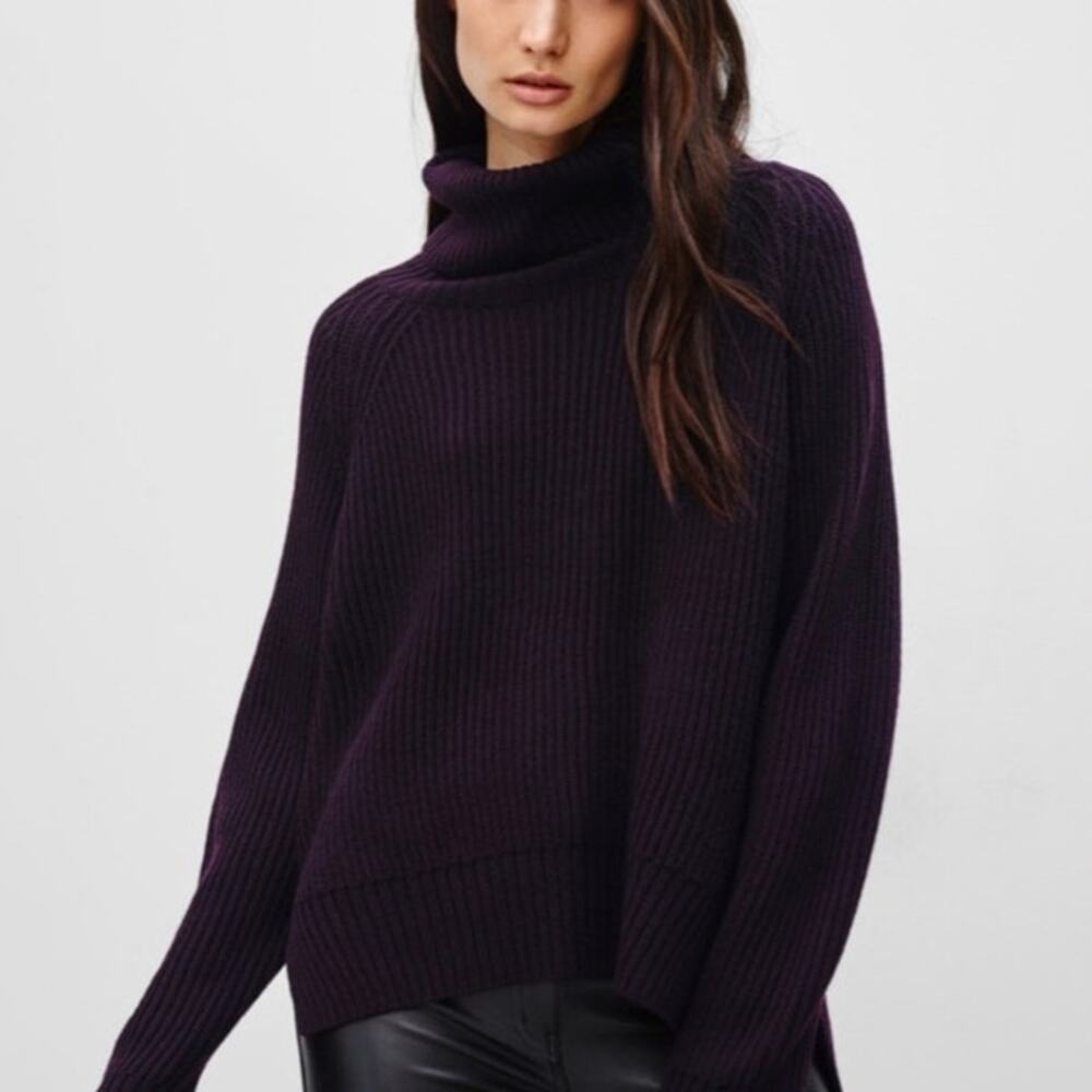 Wilfred Free Aritzia Wool Turtleneck Sweater M Purple Ribbed High Low Hem